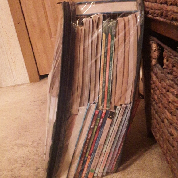 69 kid books - Picture 2 of 3